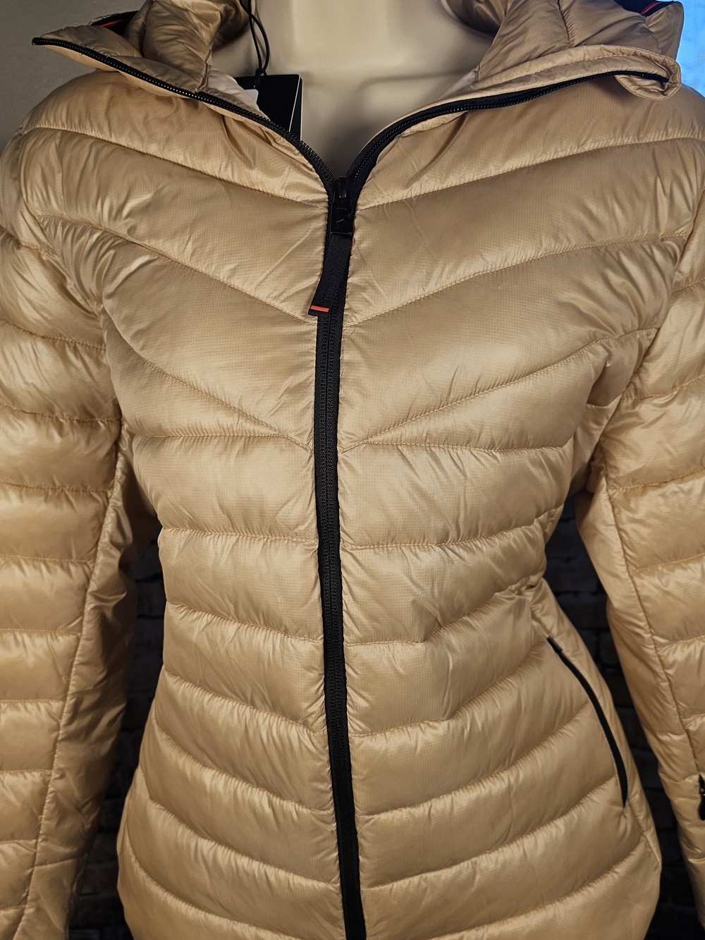 Bogner Fire + Ice Ayas-O Hooded Puffer Jacket NWT Thermore Insulated Beige US 10